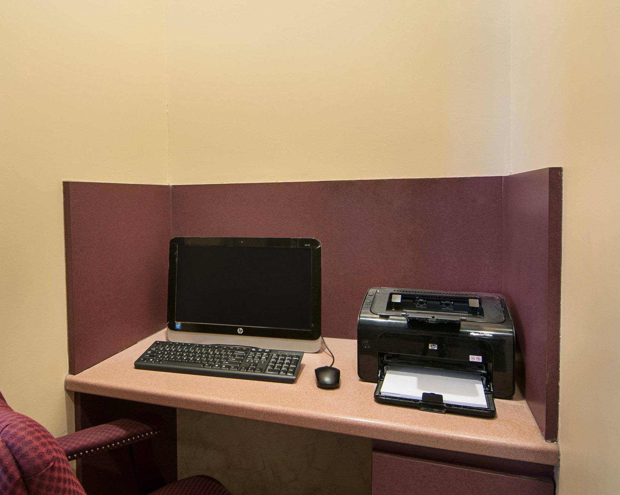 Comfort Inn&Suites near Danville Mall Extérieur photo